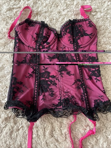 Lace basque with suspenders - 3,