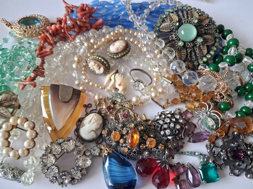 Antique vintage jewellery - vintage,