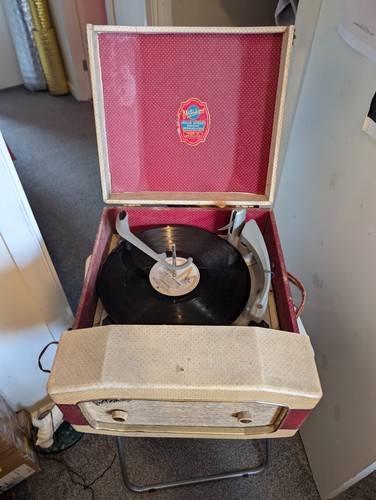 Vintage portadyne suitcase - vintage,