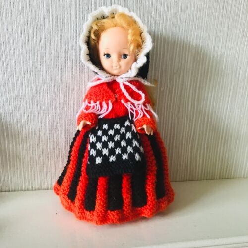 Vintage welsh doll - vintage, souvenir