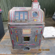 Vintage Fruit Machine One Armed Bandit Slot Machine Jennings Victoria 5c 1930s?