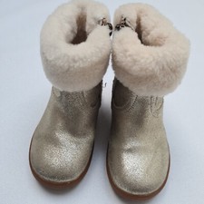 UGG Baby Girls Metallic Gold Boots UK5 EUR22