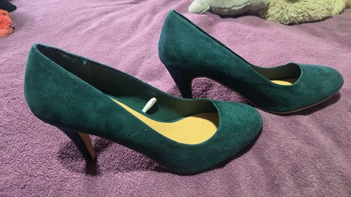 Deep green size heeled - green,