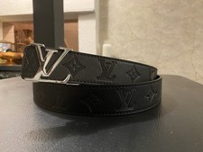 Louis Vuitton Men's belt  