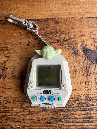 Star wars yoda giga virtual - star,