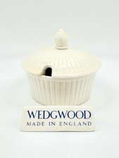 *RARE* Wedgwood Edme - Covered