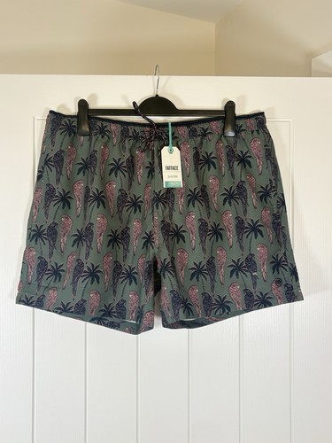 Fatface trevose parrot print