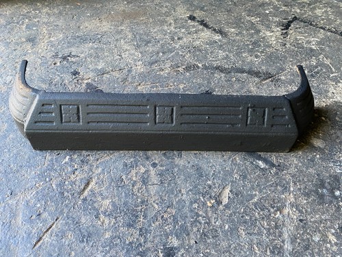 Cast iron fireplace fret/ash