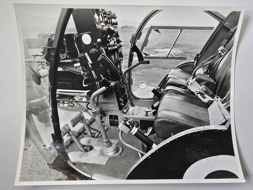 Rnzaf bell sioux - sioux, cockpit