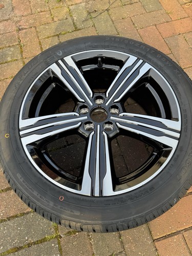 Alloy wheel tyre 18 - mg,