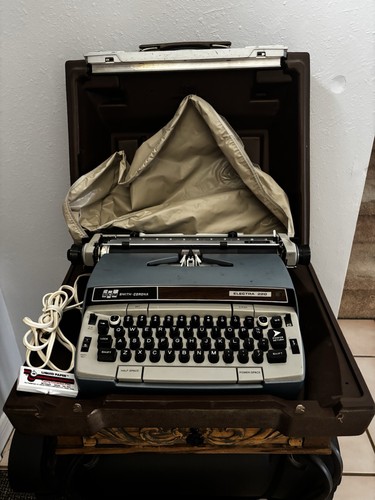 Vintage smith corona electra - vintage, smith-corona