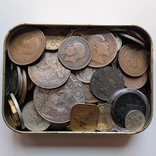 British Coins Job lot In Tobacco Tin, 680g+, 6 Monarchs, Incl. Coin From 1700s!