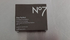Boots No7 Stay Perfect Compact