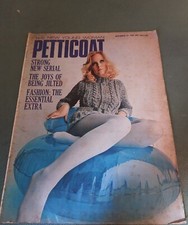 Vintage PETTICOAT Magazine 22 NOVEMBER 1968 Swinging 60s/Fashion/Lifestyle 