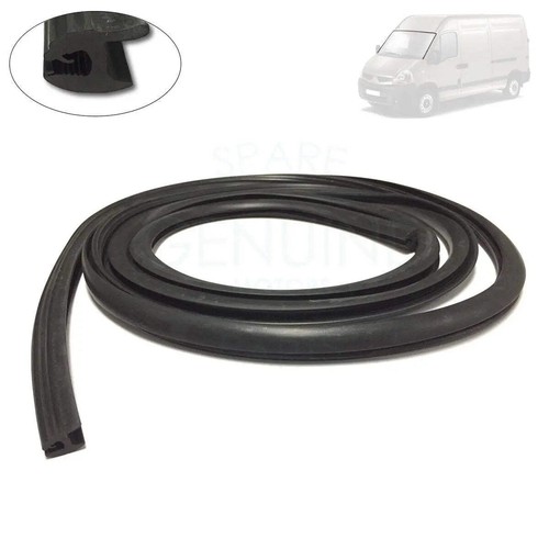 Front windscreen moulding - front,
