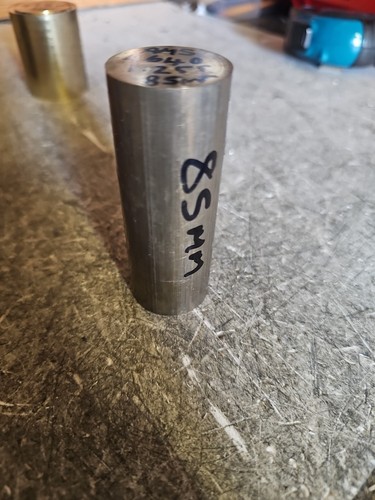 Titanium bar dia - bar,