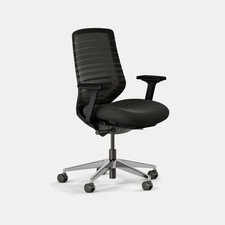Branch Ergonomic Chair Black