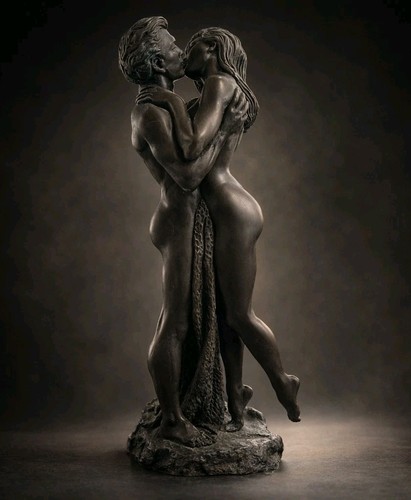 Heredities bronze the embrace - heredities,