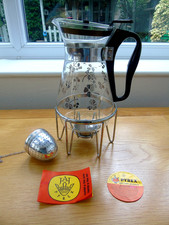 70'S VINTAGE JAJ PYREX COFFEE & TEA JUG SET INFUSER, WARMING STAND, INSTRUCTIONS