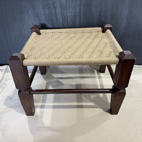 Vintage mcm woven foot - woven,