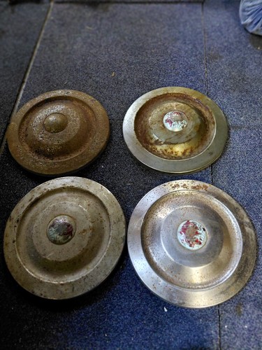 Tr2 tr3 wheel trims - tr2, or
