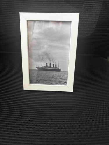 Titanic white star line - line, final