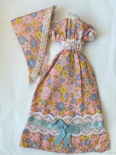 Vintage sindy dolls - sindy,