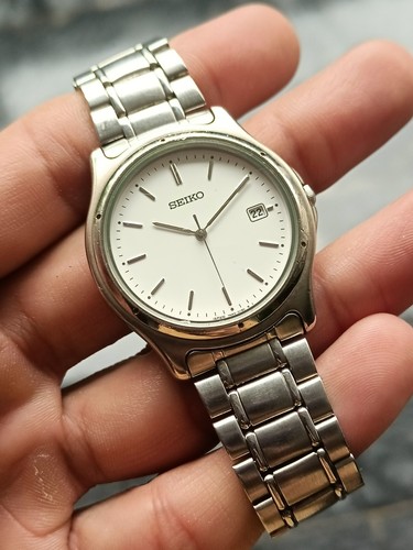 Seiko quartz white - quartz,