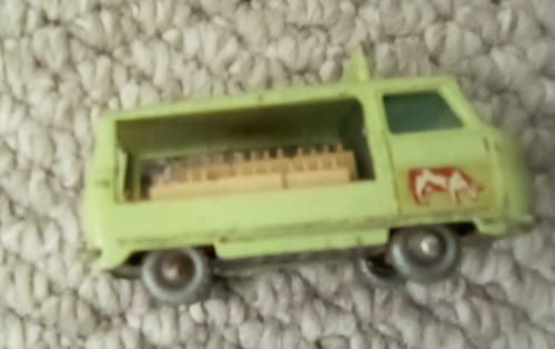 Matchbox commer milk float - 21,
