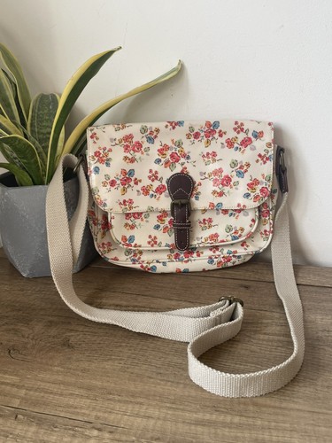Cath kidston floral oilcloth - kidston,