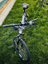giant revel Mountain Bike 26”