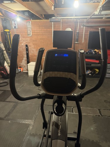 Nordictrack elliptical - l,