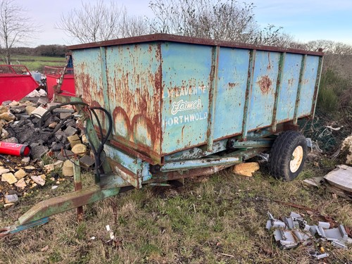 High lift tipping - farm, trailer