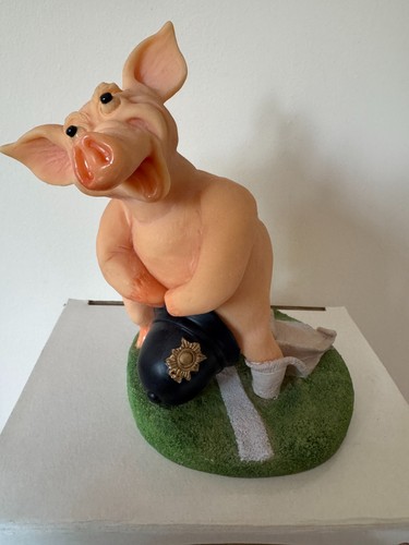 The leonardo collection pigs - the,