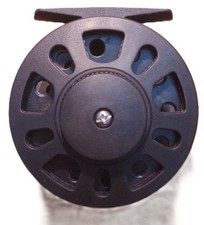 FLY FISHING REEL