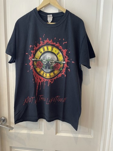 Gildan guns roses not in - n',