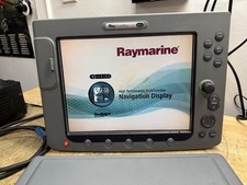 Raymarine E120 Chartplotter