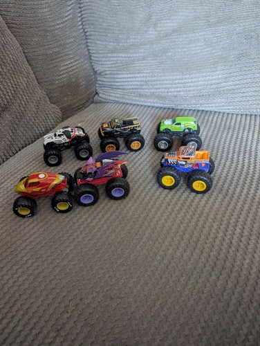 Monster jam trucks - monster,