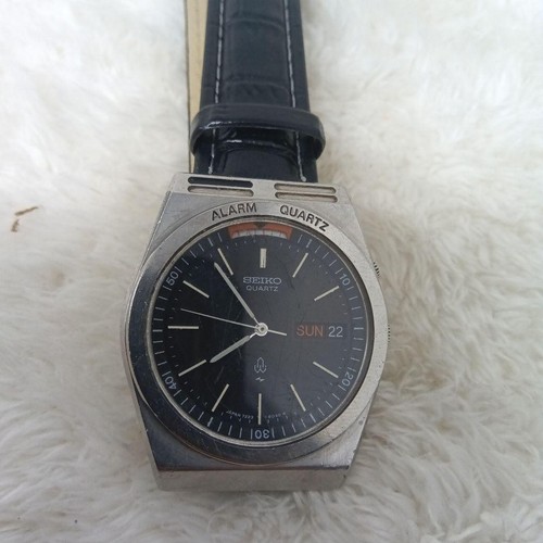 Seiko alarm quartz 7223 - seiko,