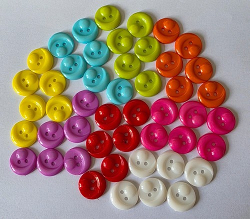 Job lot buttons - lot,