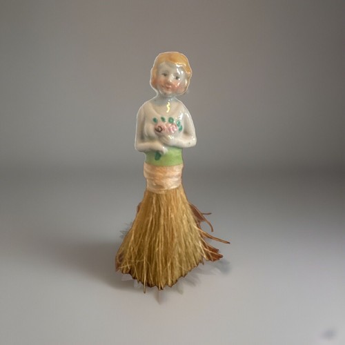 Victorian girl lady crumb - lady,