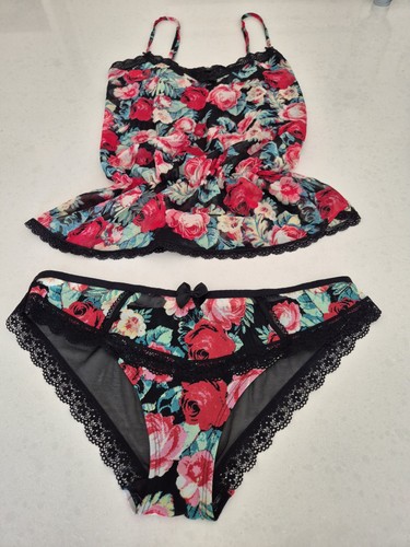 Camisole and knicker set - camisole,