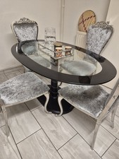 Dinning Table With 4 Chairs