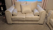 Three  & Two Seater Lilly