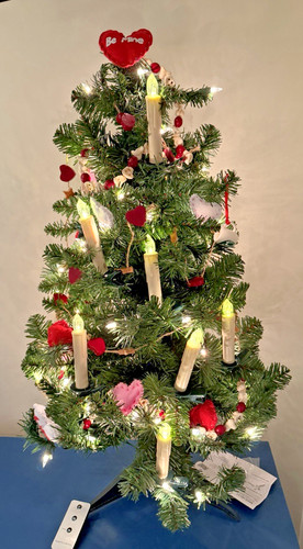 Clip ivory candles with - 10,