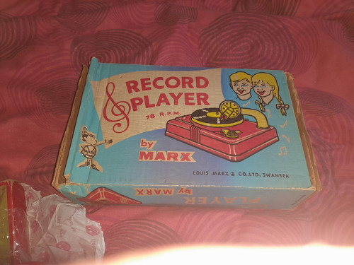 Vintage louis marx rpm - louis,