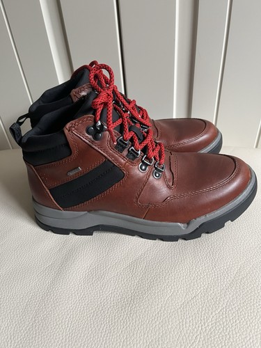 Clarks waterproof brown - 🤎clarks,