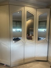 Wardrobes / Doors