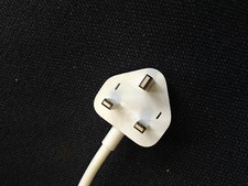 GENUINE APPLE SLIMLINE iMAC POWER LEAD (WHITE) UK PLUG - 2012 ONWARDS