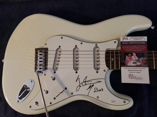 Yngwie malmsteen signed - yngwie,